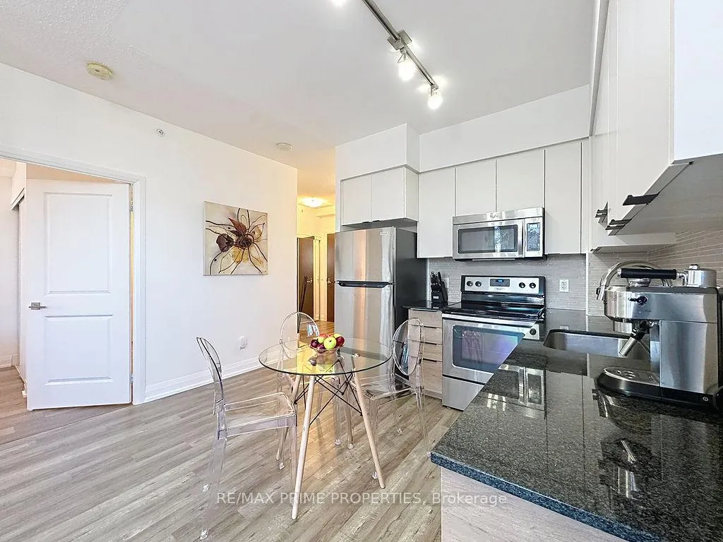 Photo 3 of Unit 205, 85 North Park Road, Vaughan, Beverley Glen — HOMEH