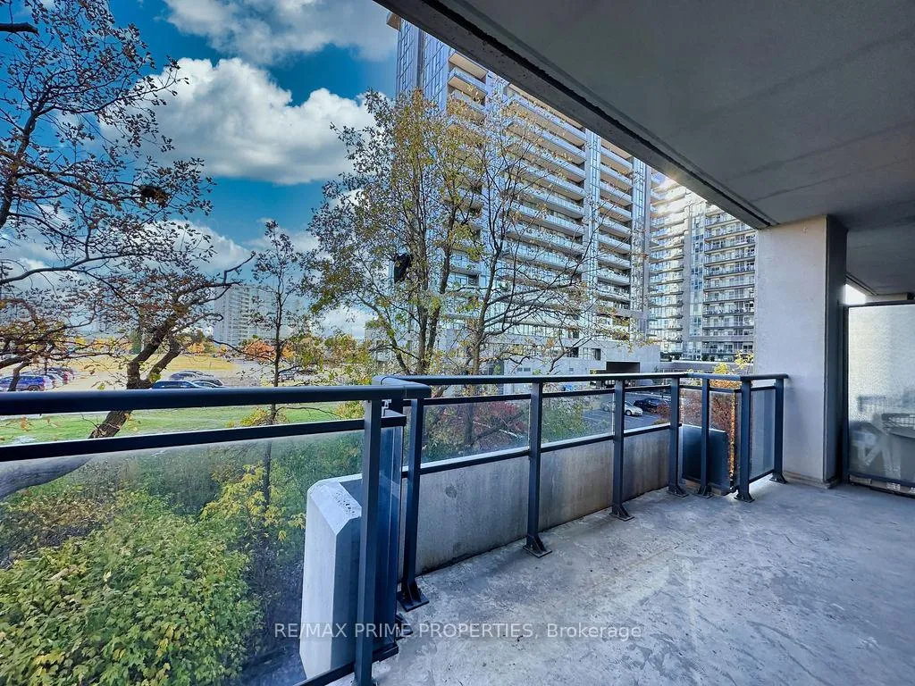 Photo 14 of Unit 205, 85 North Park Road, Vaughan, Beverley Glen — HOMEH