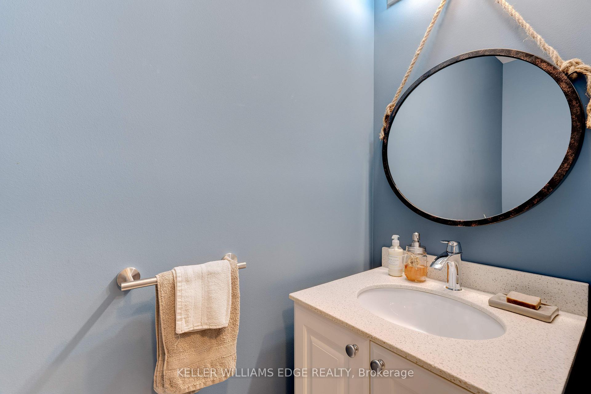 Photo 6 of 17 Ridgeside Lane, Hamilton, Waterdown — HOMEH