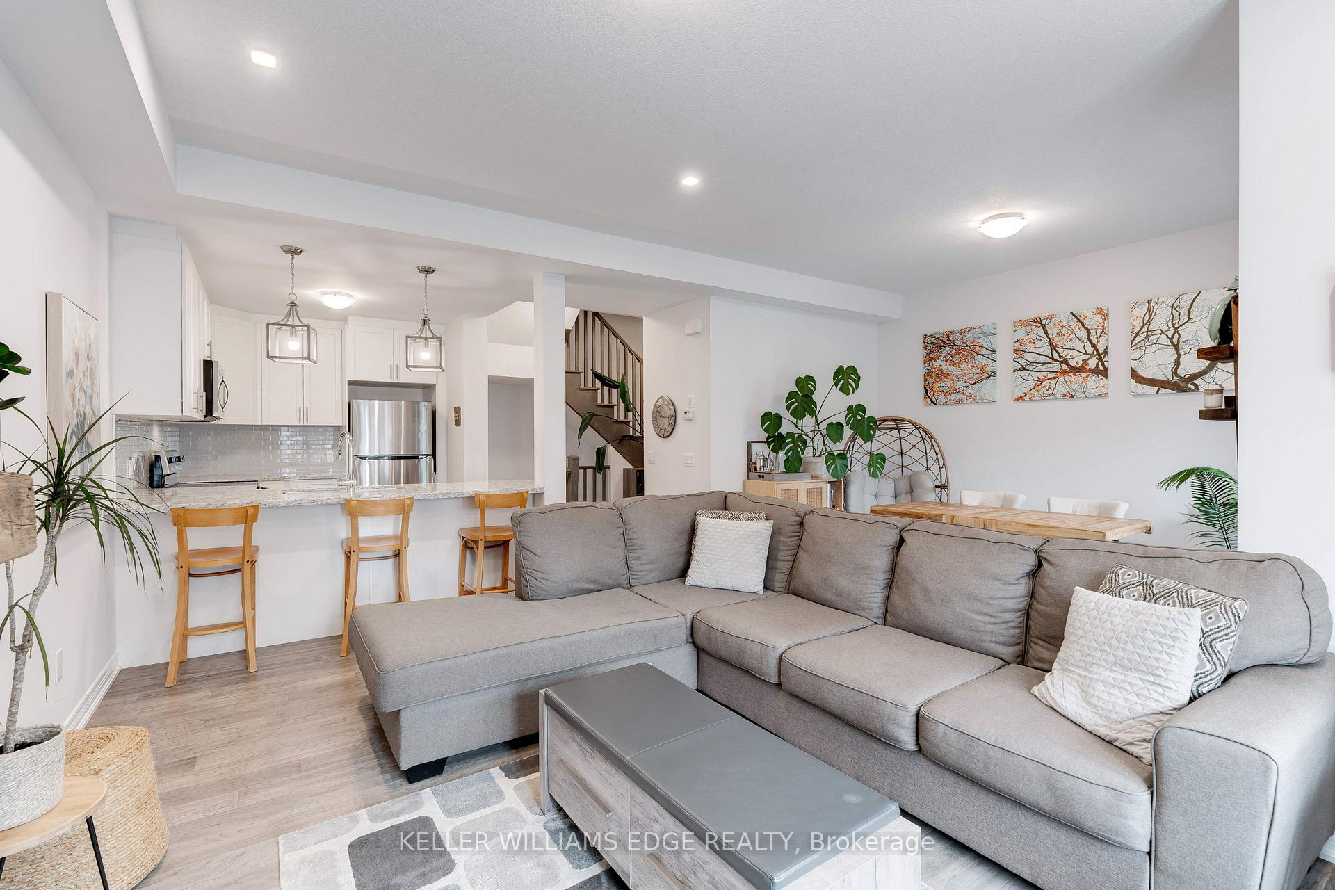 Photo 18 of 17 Ridgeside Lane, Hamilton, Waterdown — HOMEH