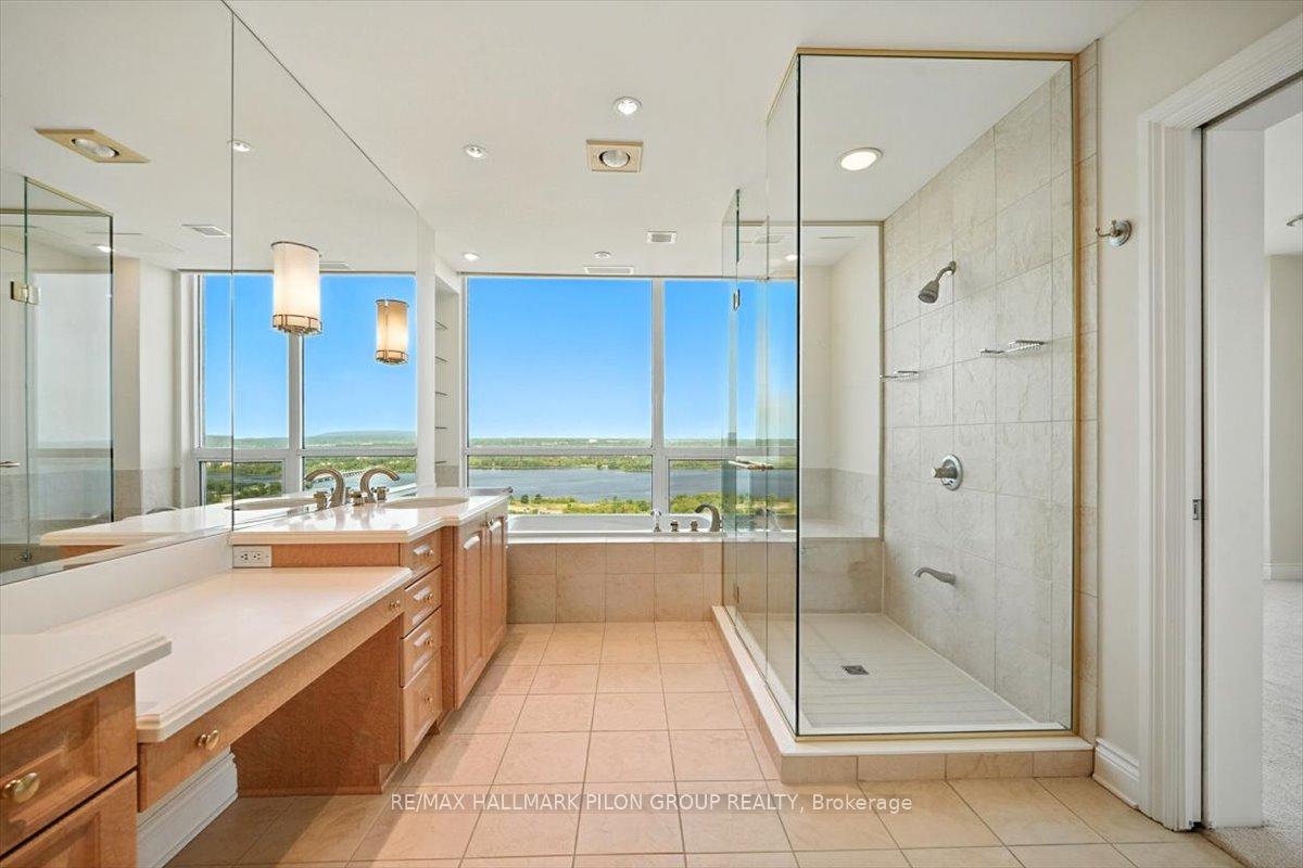 Photo 12 of Unit 3203, 38 Metropole Private, Ottawa, Westboro North — HOMEH