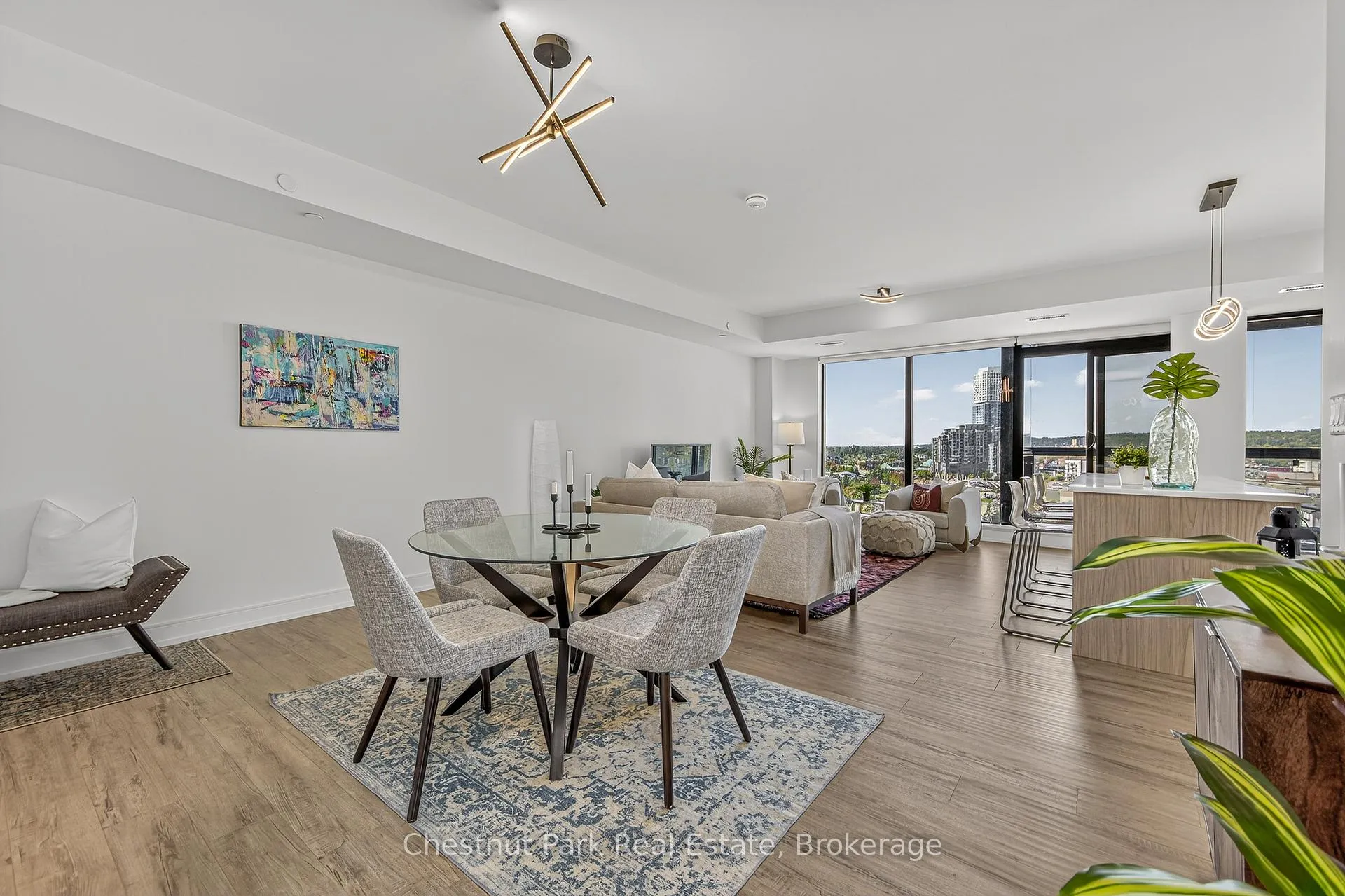 Photo 11 of Unit 823, 185 Dunlop Street E, Barrie, Lakeshore — HOMEH