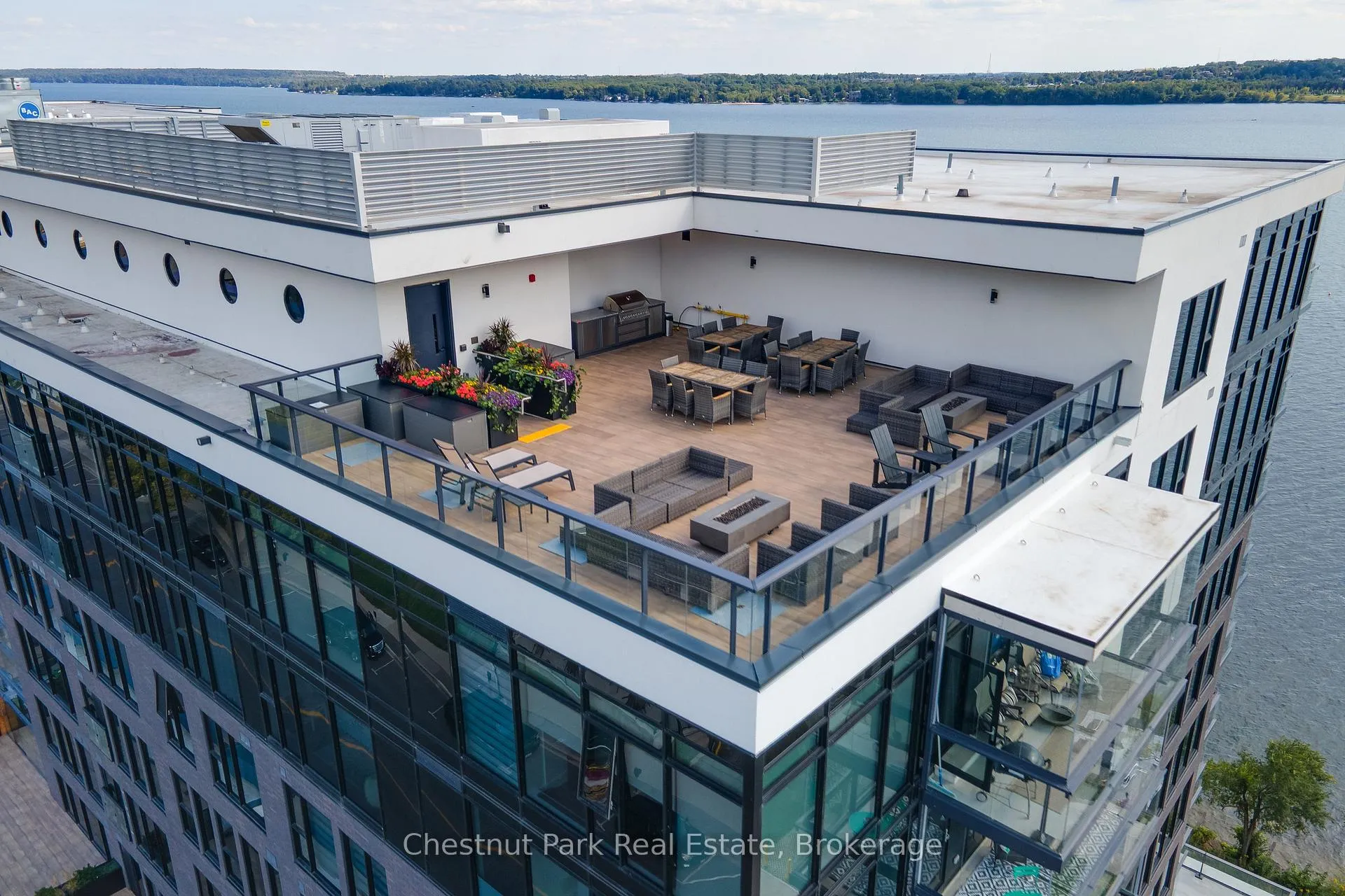 Photo 35 of Unit 823, 185 Dunlop Street E, Barrie, Lakeshore — HOMEH