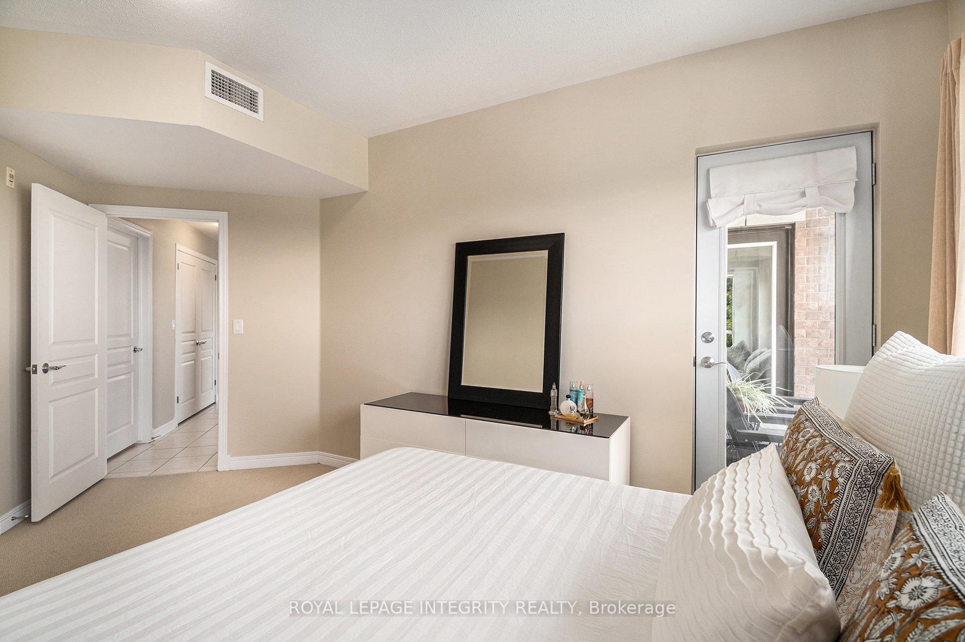 Photo 18 of Unit 211, 955 Beauparc Private, Ottawa, Cyrville — HOMEH