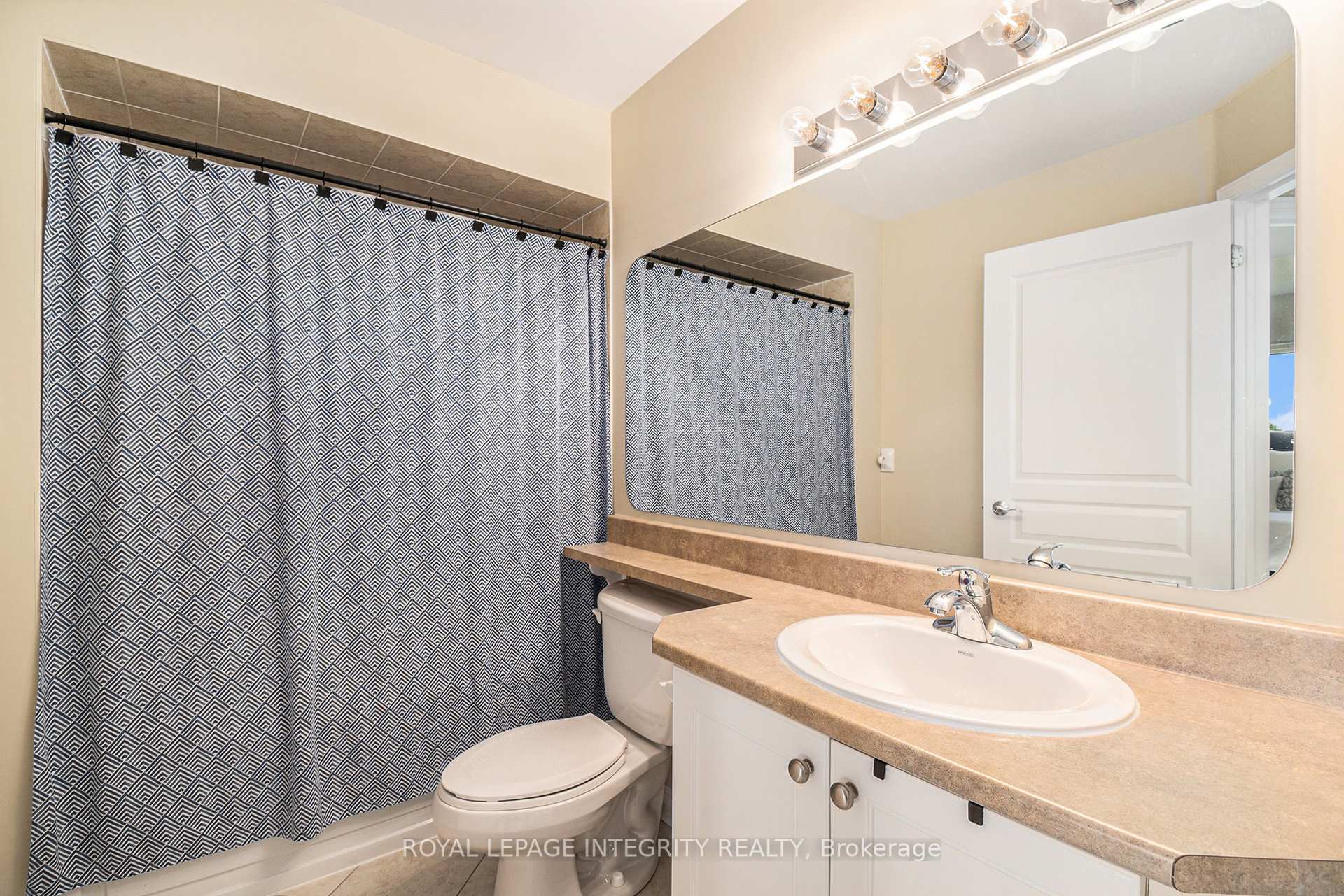 Photo 20 of Unit 211, 955 Beauparc Private, Ottawa, Cyrville — HOMEH