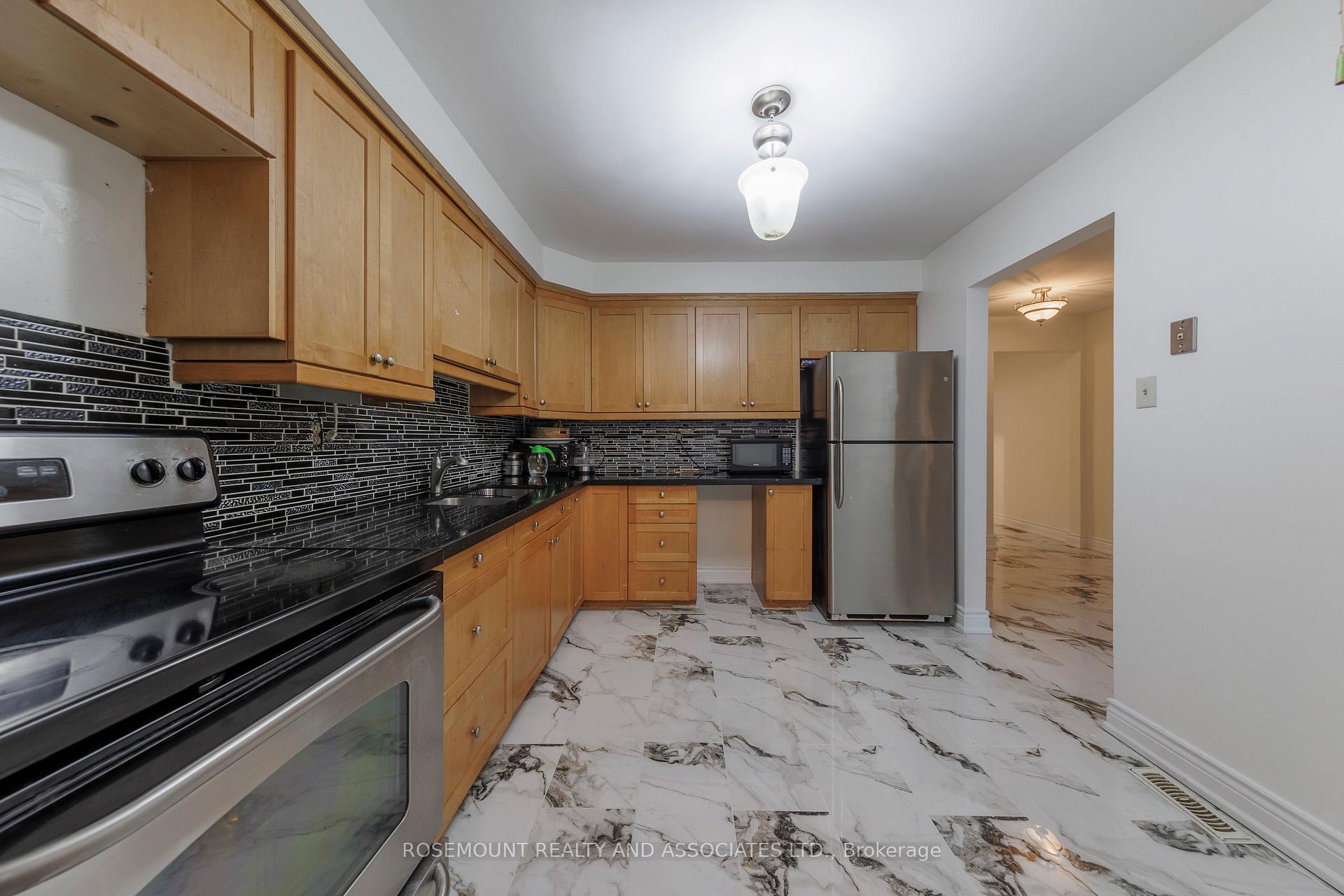 Photo 6 of Unit 21, 227 Jeffery Street, Whitby, Lynde Creek — HOMEH
