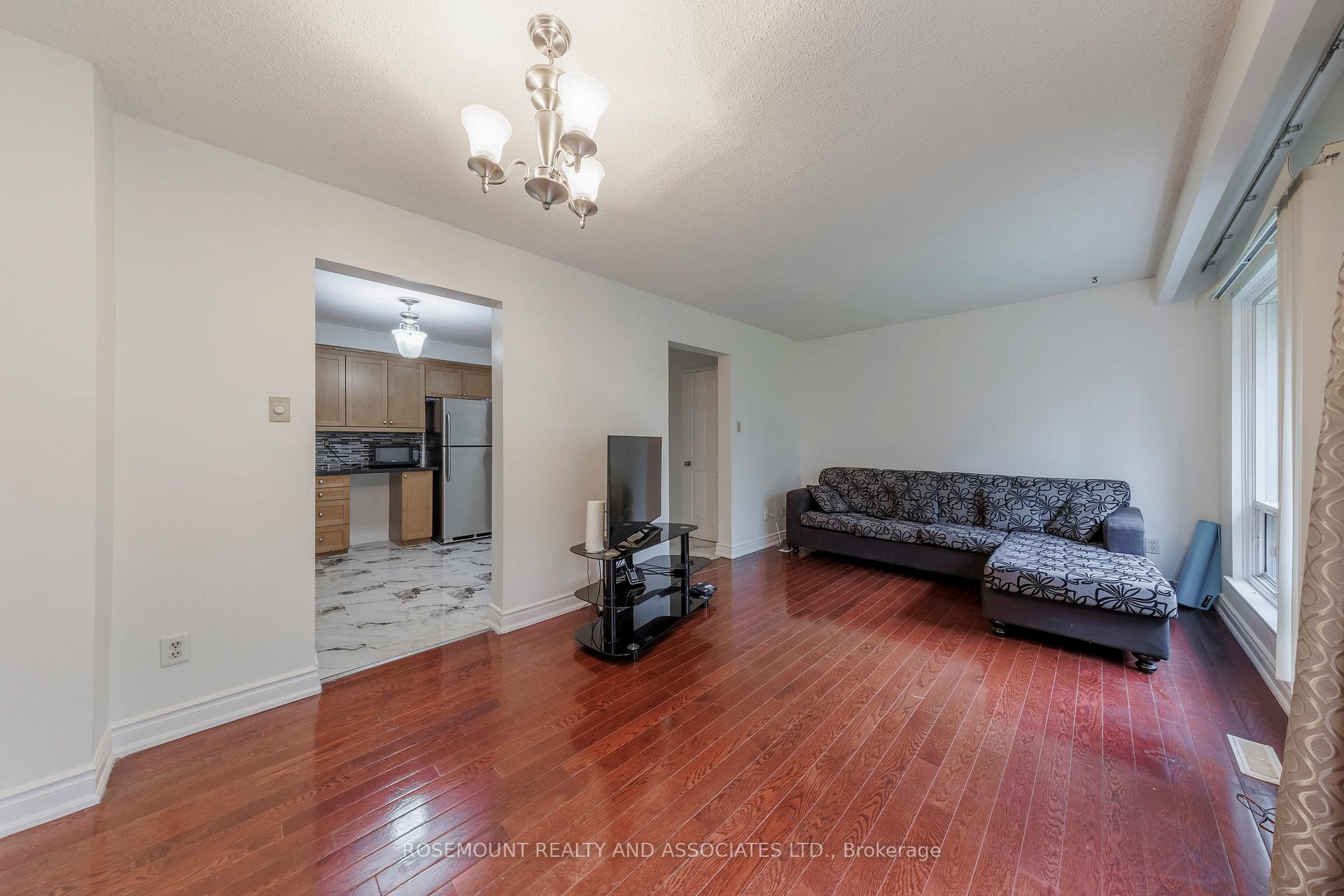 Photo 8 of Unit 21, 227 Jeffery Street, Whitby, Lynde Creek — HOMEH