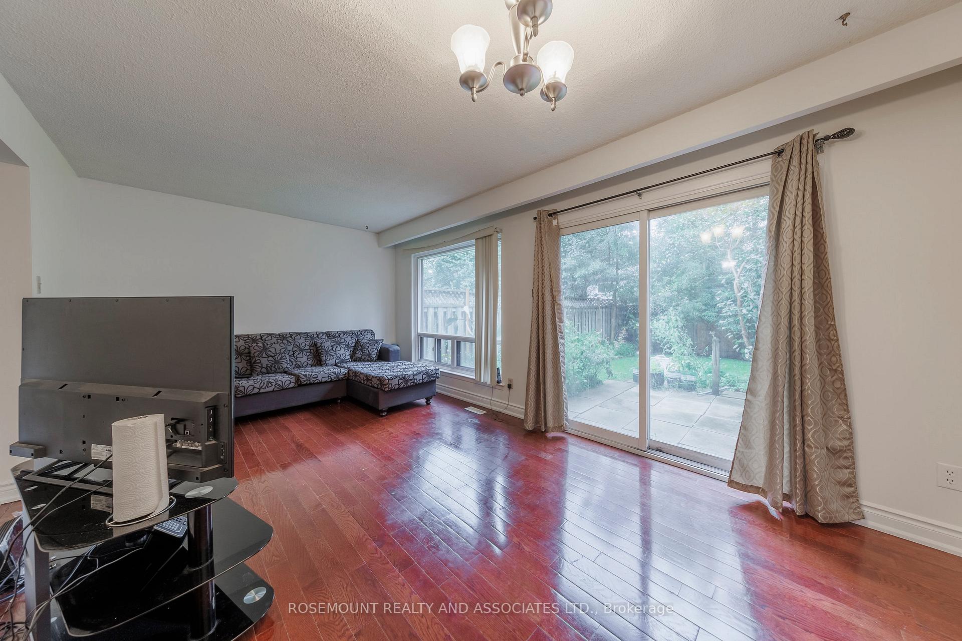 Photo 9 of Unit 21, 227 Jeffery Street, Whitby, Lynde Creek — HOMEH