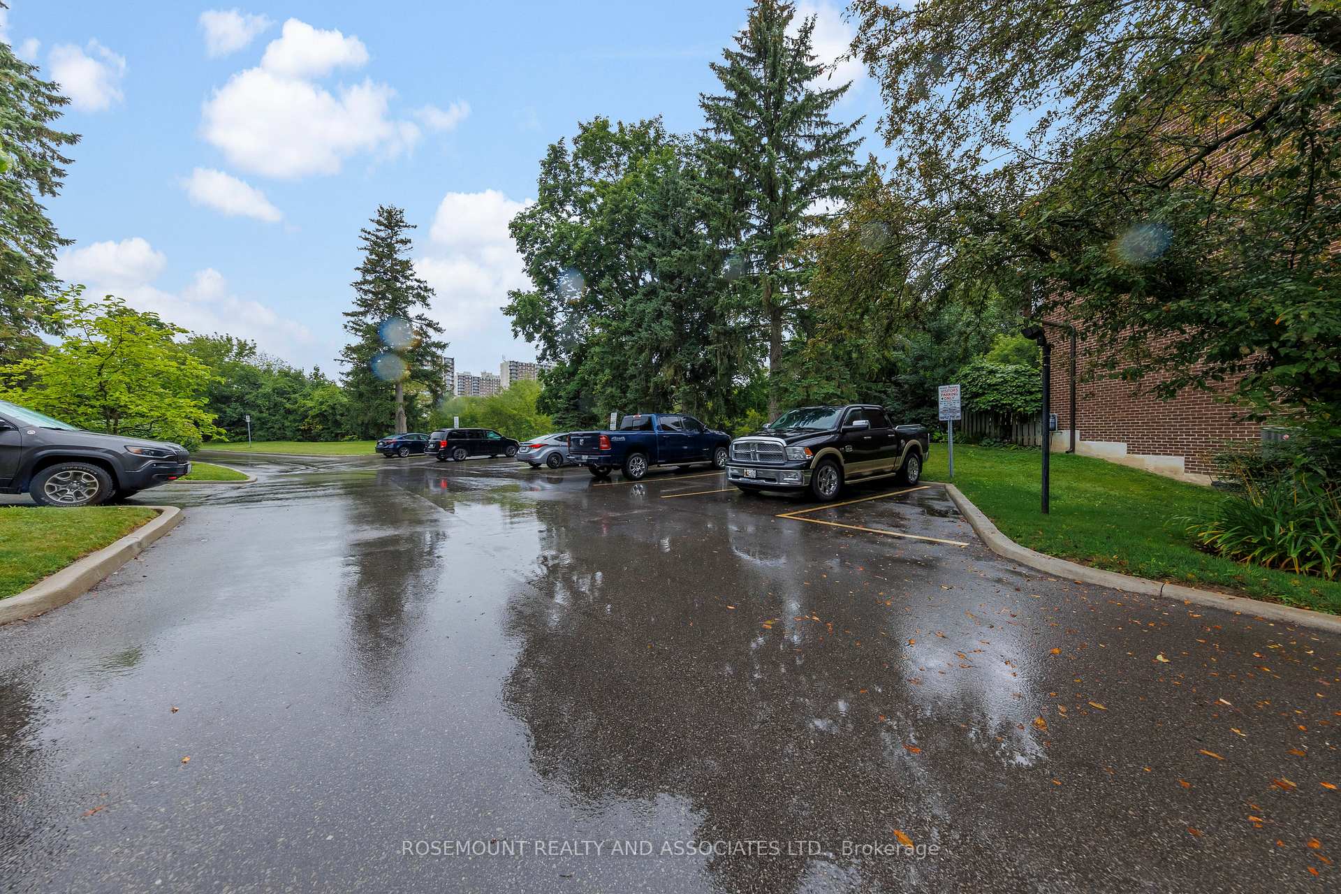 Photo 23 of Unit 21, 227 Jeffery Street, Whitby, Lynde Creek — HOMEH