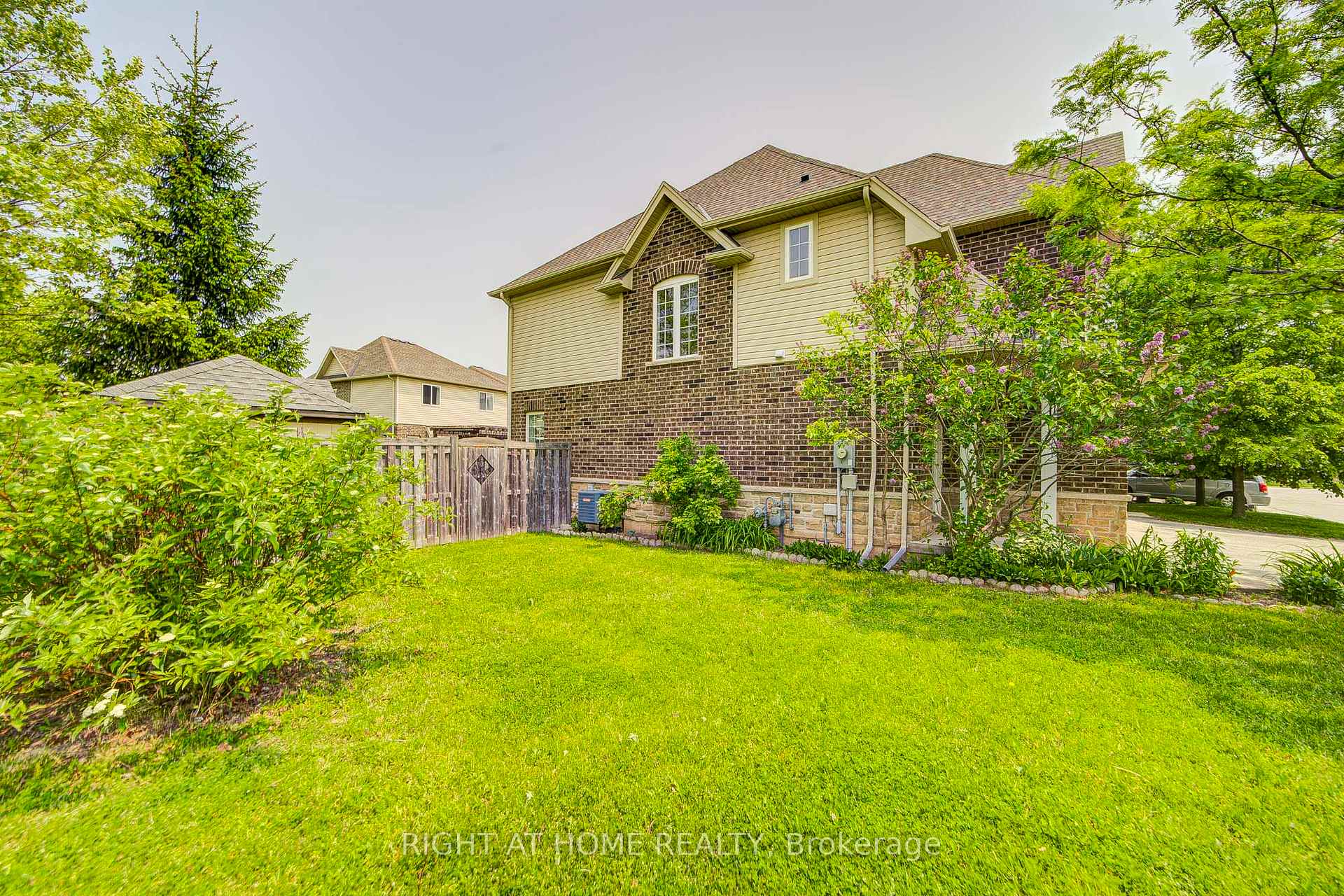 Photo 16 of Unit 1, 6 Atessa Drive, Hamilton, Ryckmans — HOMEH