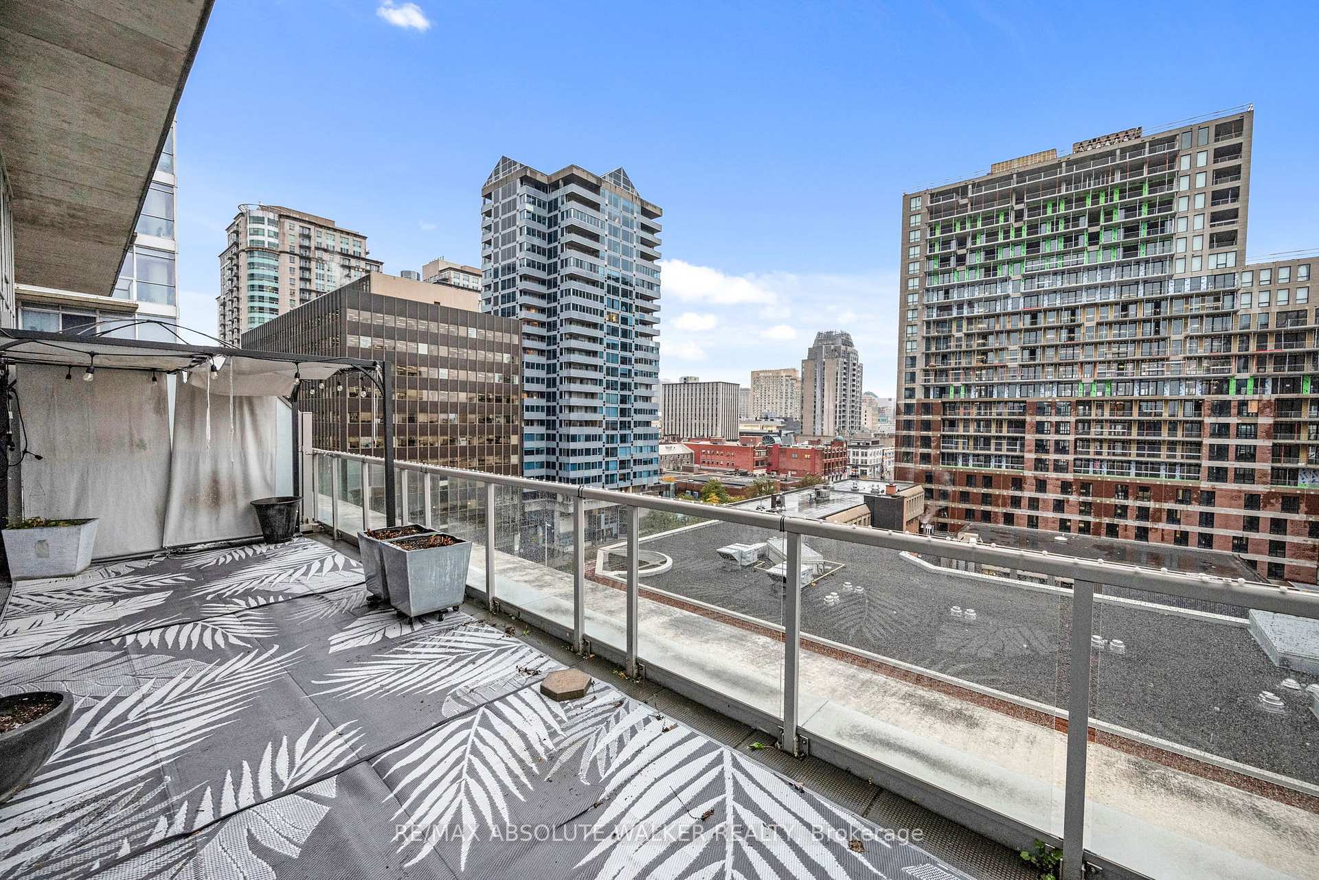 Photo 14 of Unit PH910, 383 Cumberland Street, Ottawa, Lower Town/Byward Market — HOMEH