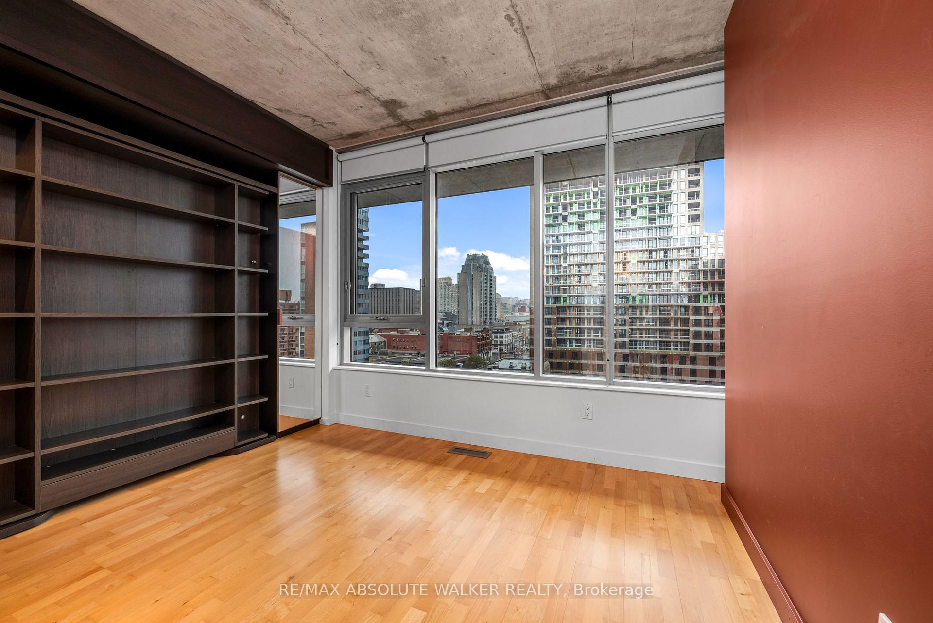 Photo 26 of Unit PH910, 383 Cumberland Street, Ottawa, Lower Town/Byward Market — HOMEH