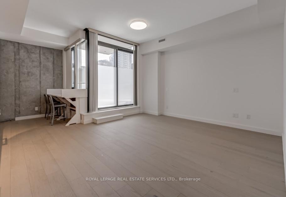 Photo 6 of Unit 203, 81 Wellesley Street E, Toronto, Church-Yonge Corridor — HOMEH
