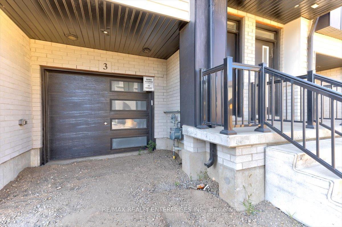 Photo 4 of Unit 3, 55 Tom Brown Drive, Brant, Paris — HOMEH
