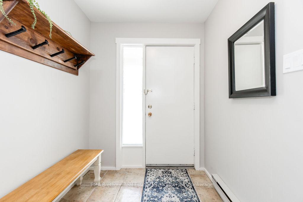 Photo 4 of Unit 31, 214 Escarpment Crescent, Collingwood — HOMEH