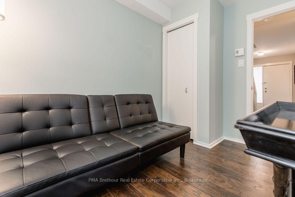 Photo 11 of Unit 31, 214 Escarpment Crescent, Collingwood — HOMEH