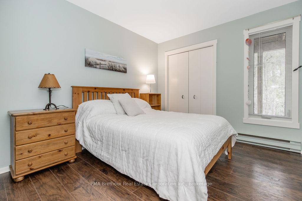 Photo 12 of Unit 31, 214 Escarpment Crescent, Collingwood — HOMEH