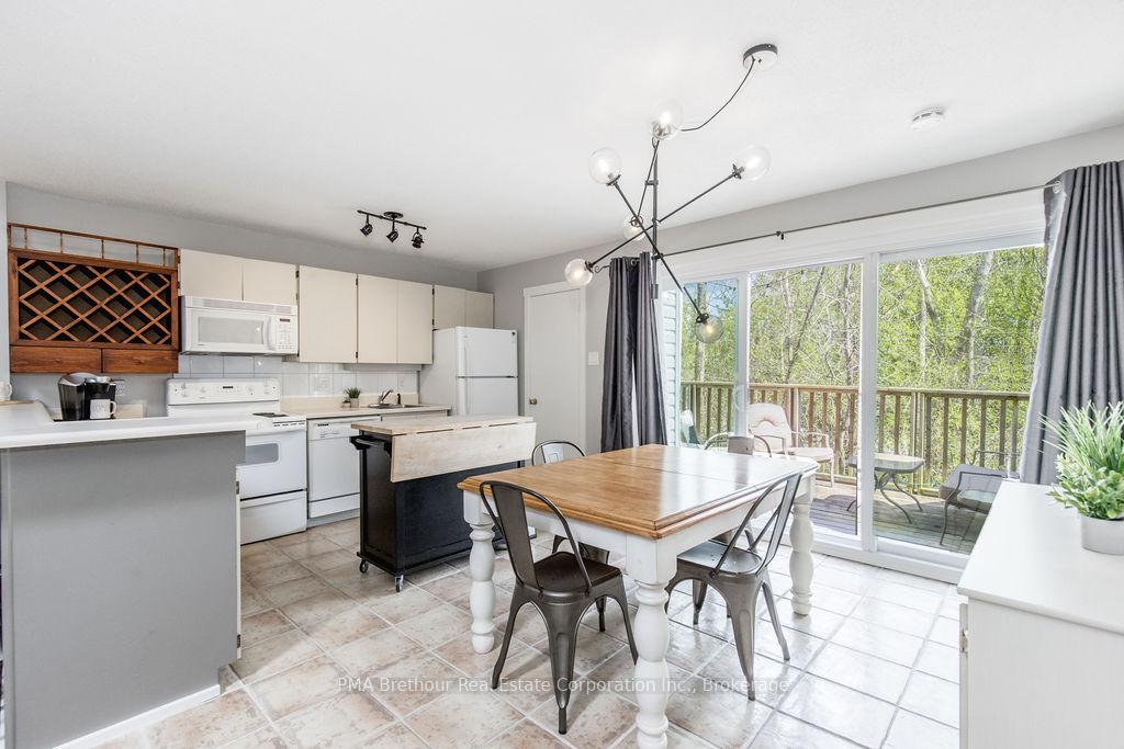 Photo 24 of Unit 31, 214 Escarpment Crescent, Collingwood — HOMEH