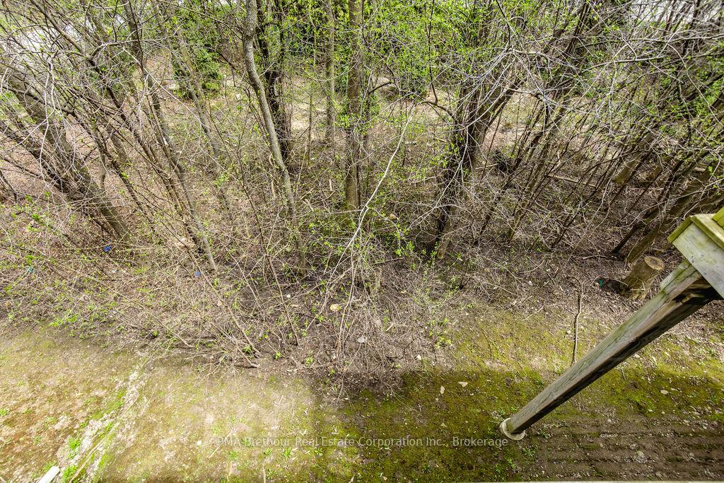 Photo 44 of Unit 31, 214 Escarpment Crescent, Collingwood — HOMEH