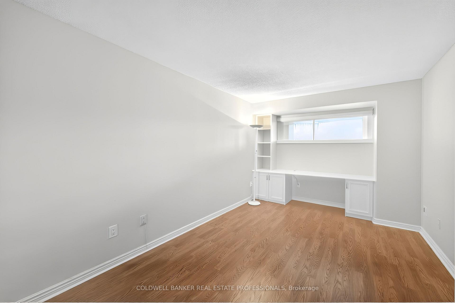 Photo 29 of Unit 503, 1 Clark Avenue W, Vaughan, Crestwood-Springfarm-Yorkhill — HOMEH