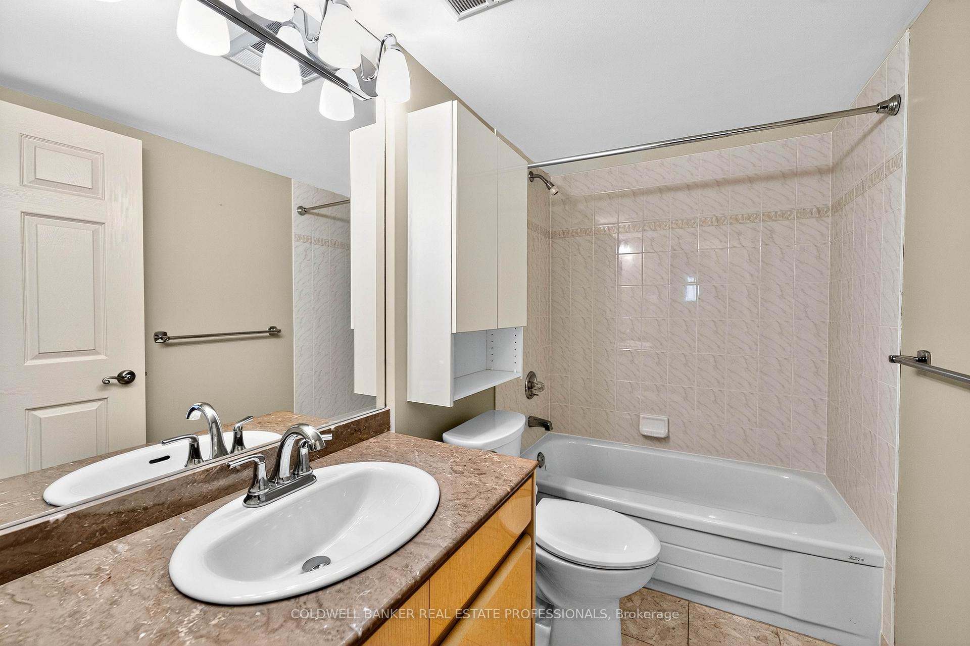 Photo 31 of Unit 503, 1 Clark Avenue W, Vaughan, Crestwood-Springfarm-Yorkhill — HOMEH