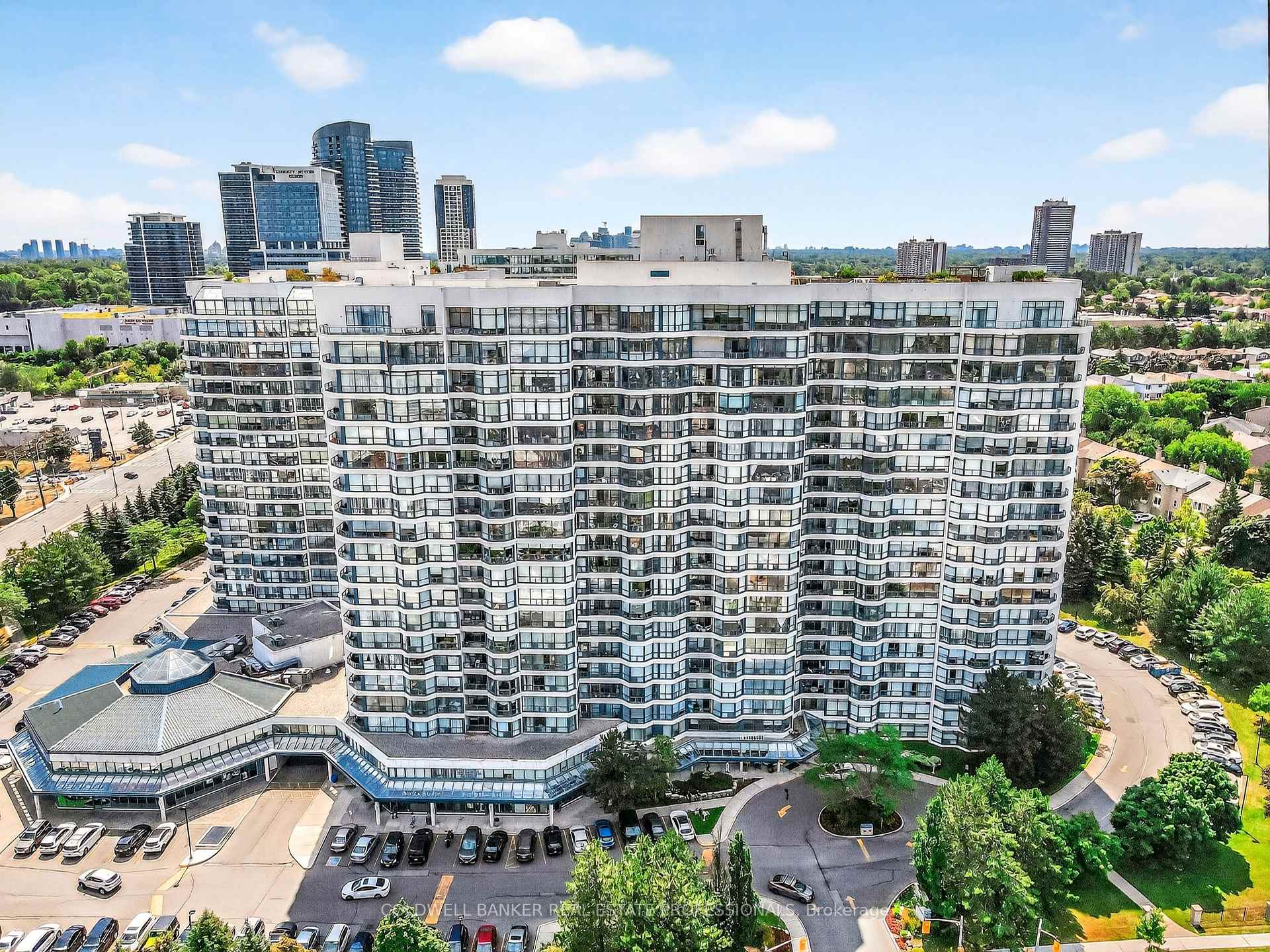 Photo 33 of Unit 503, 1 Clark Avenue W, Vaughan, Crestwood-Springfarm-Yorkhill — HOMEH