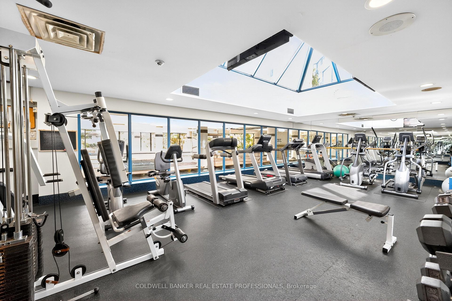 Photo 43 of Unit 503, 1 Clark Avenue W, Vaughan, Crestwood-Springfarm-Yorkhill — HOMEH