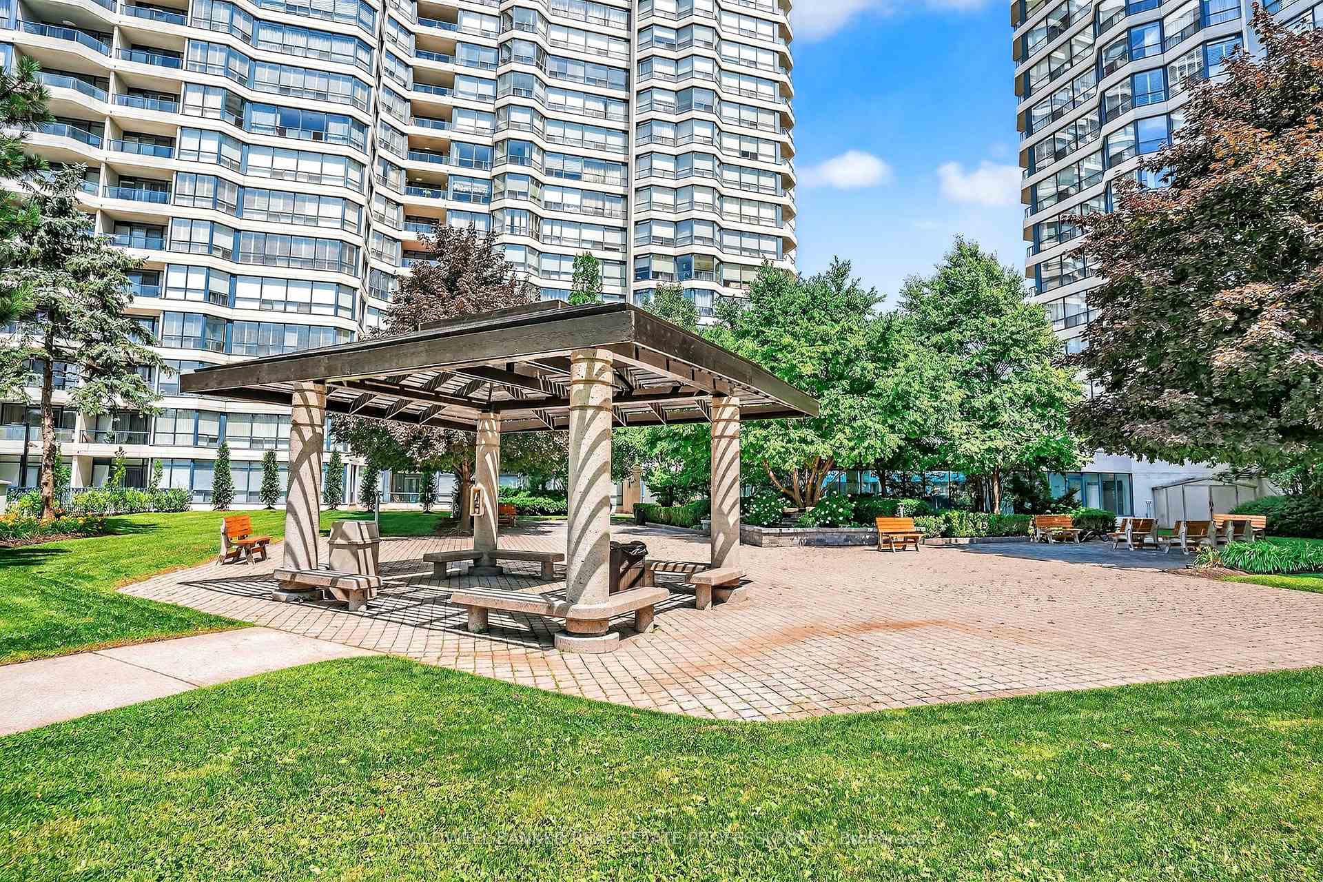 Photo 46 of Unit 503, 1 Clark Avenue W, Vaughan, Crestwood-Springfarm-Yorkhill — HOMEH