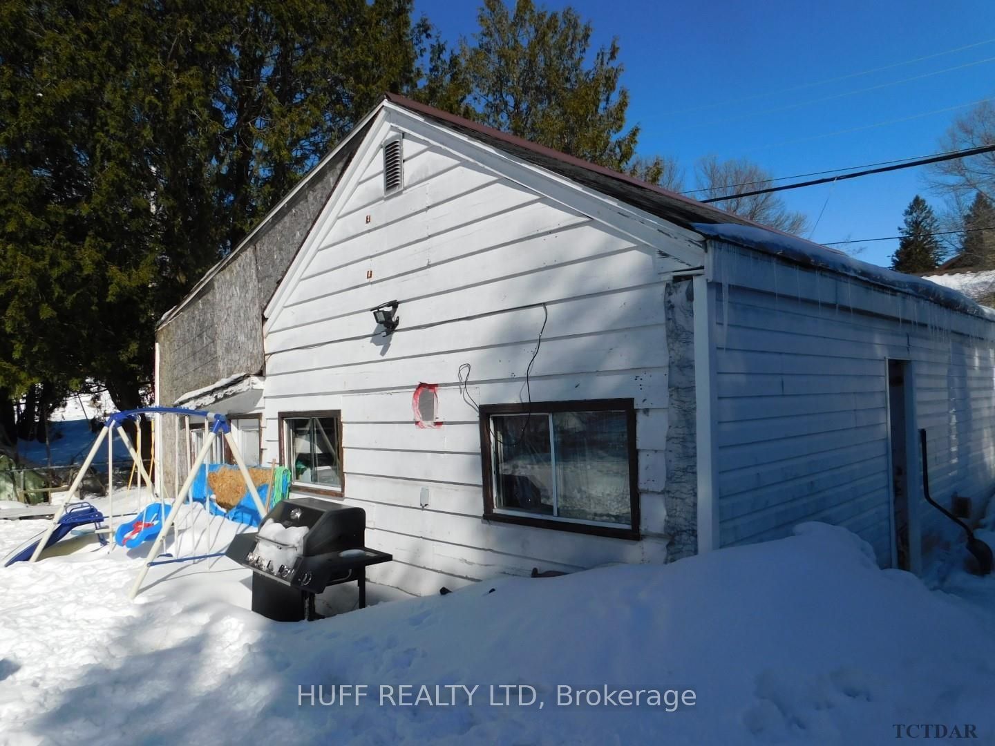 Photo 4 of 32 Miller Avenue, Cobalt — HOMEH