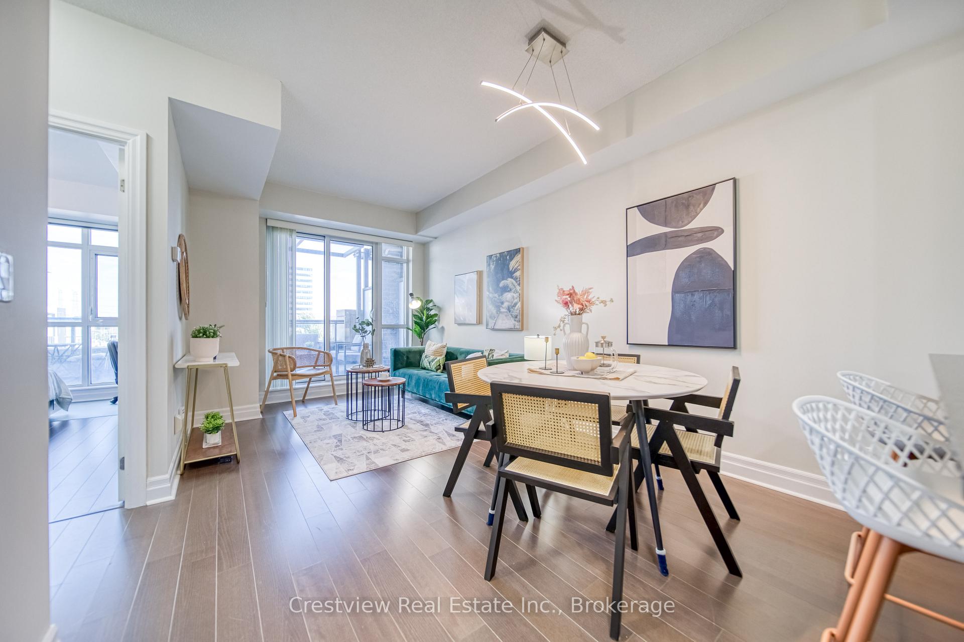 Photo 5 of Unit 317, 8110 Birchmount Road, Markham, Unionville — HOMEH