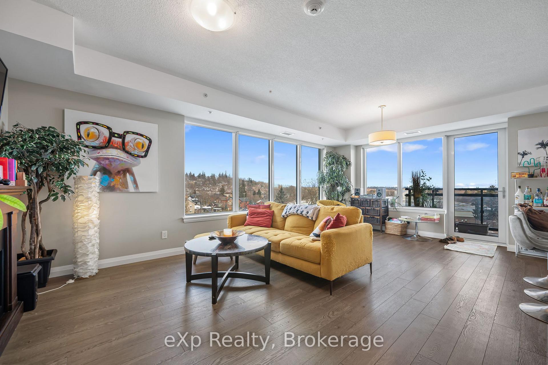 Photo 9 of Unit 612, 63 Arthur Street S, Guelph, Downtown — HOMEH