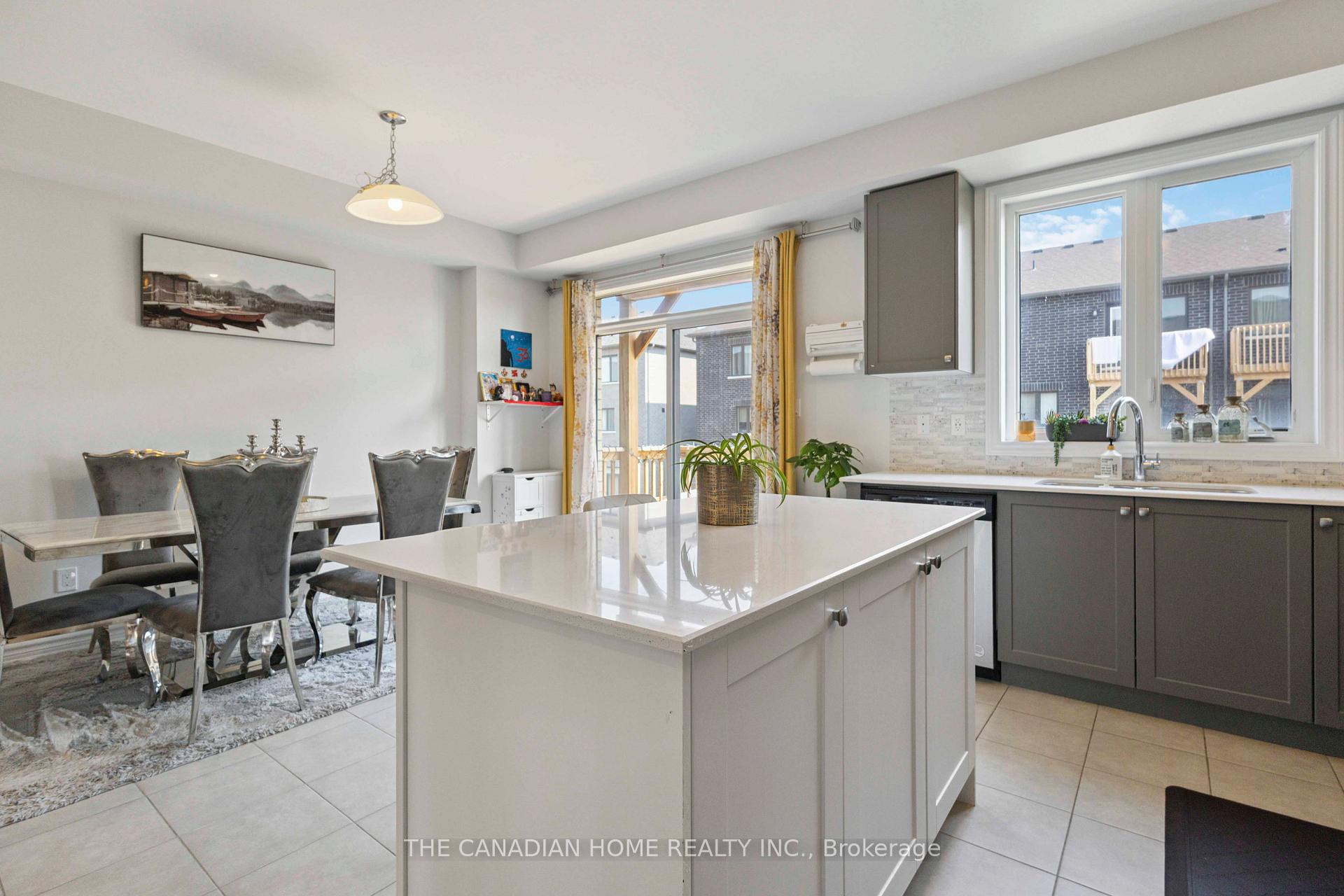Photo 14 of 5 Douet Lane, Ajax, South East — HOMEH