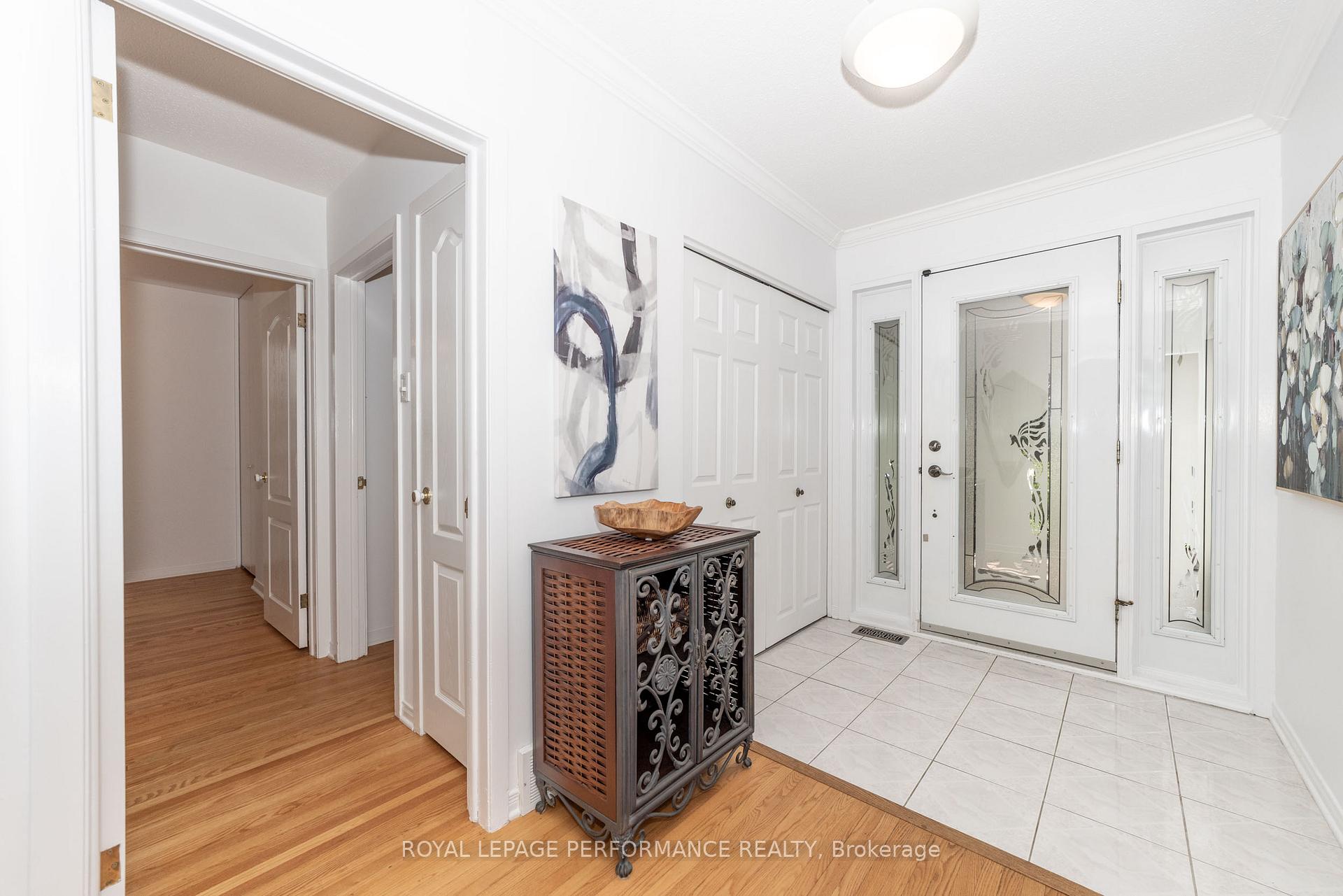 Photo 2 of 2091 Tawney Road, Ottawa, Hawthorne Meadows — HOMEH