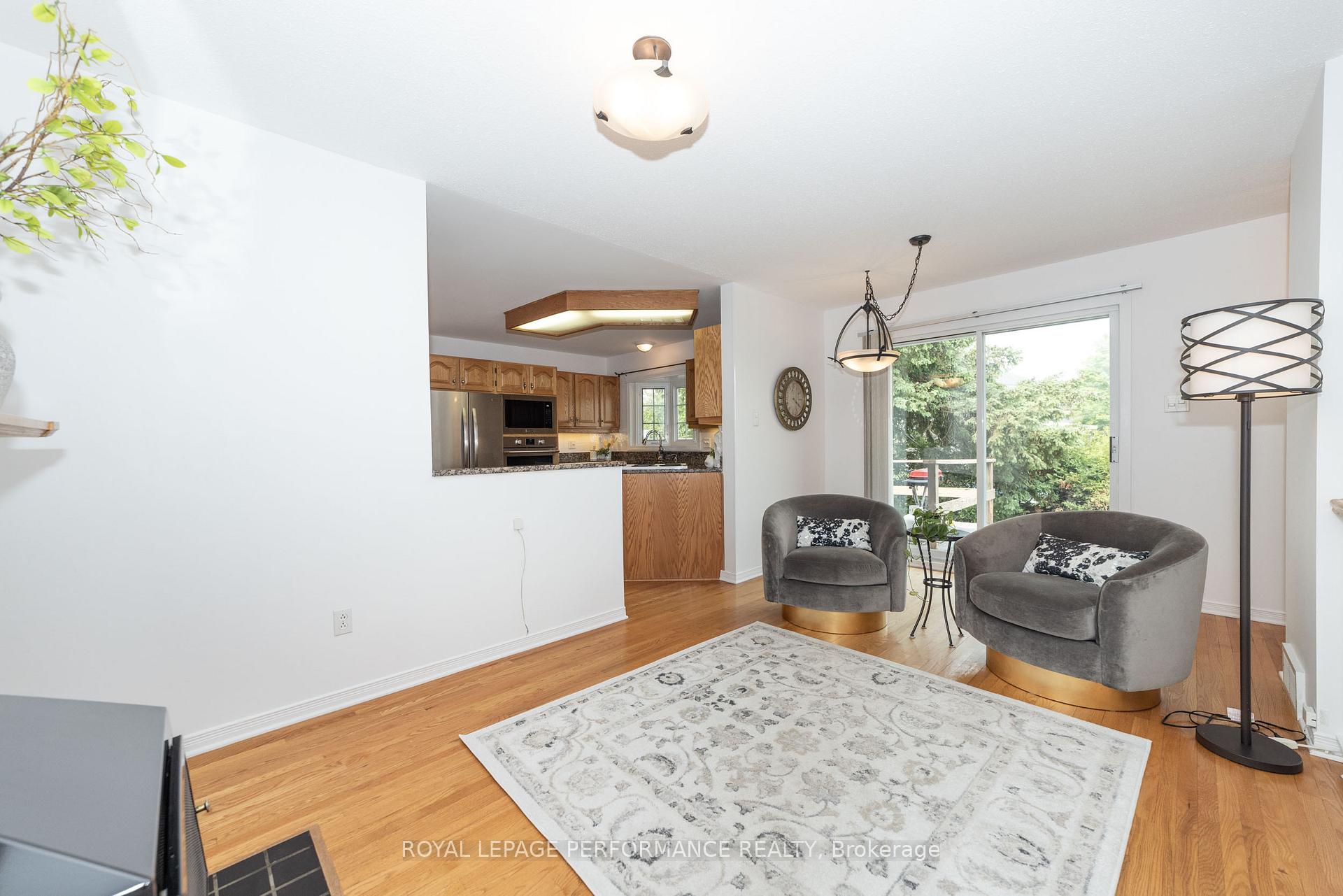 Photo 14 of 2091 Tawney Road, Ottawa, Hawthorne Meadows — HOMEH