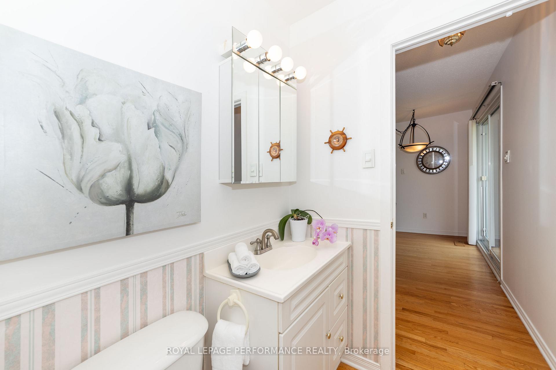 Photo 18 of 2091 Tawney Road, Ottawa, Hawthorne Meadows — HOMEH
