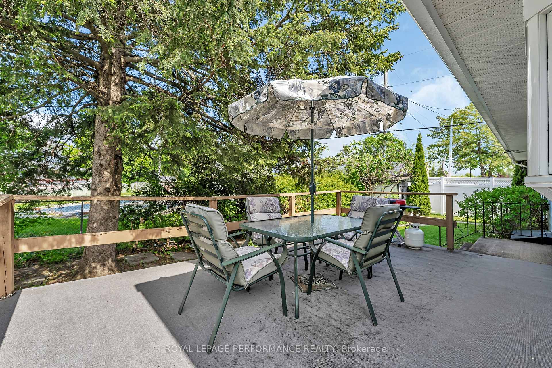 Photo 25 of 2091 Tawney Road, Ottawa, Hawthorne Meadows — HOMEH