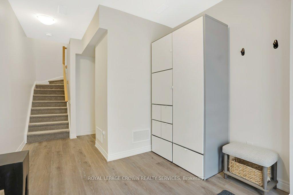 Photo 24 of 67 Dryden Lane, Hamilton, McQuesten — HOMEH