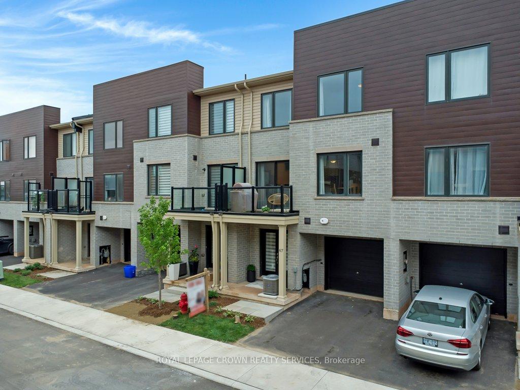 Photo 45 of 67 Dryden Lane, Hamilton, McQuesten — HOMEH