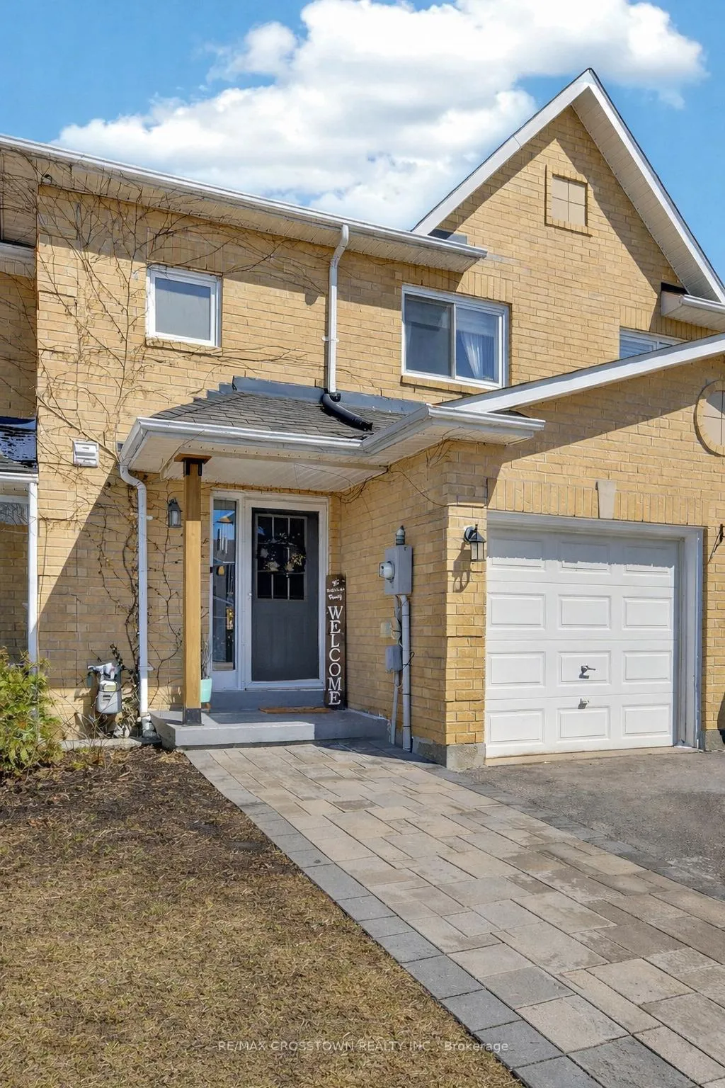 Photo 2 of 47 Lyfytt Crescent, Barrie, West Bayfield — HOMEH