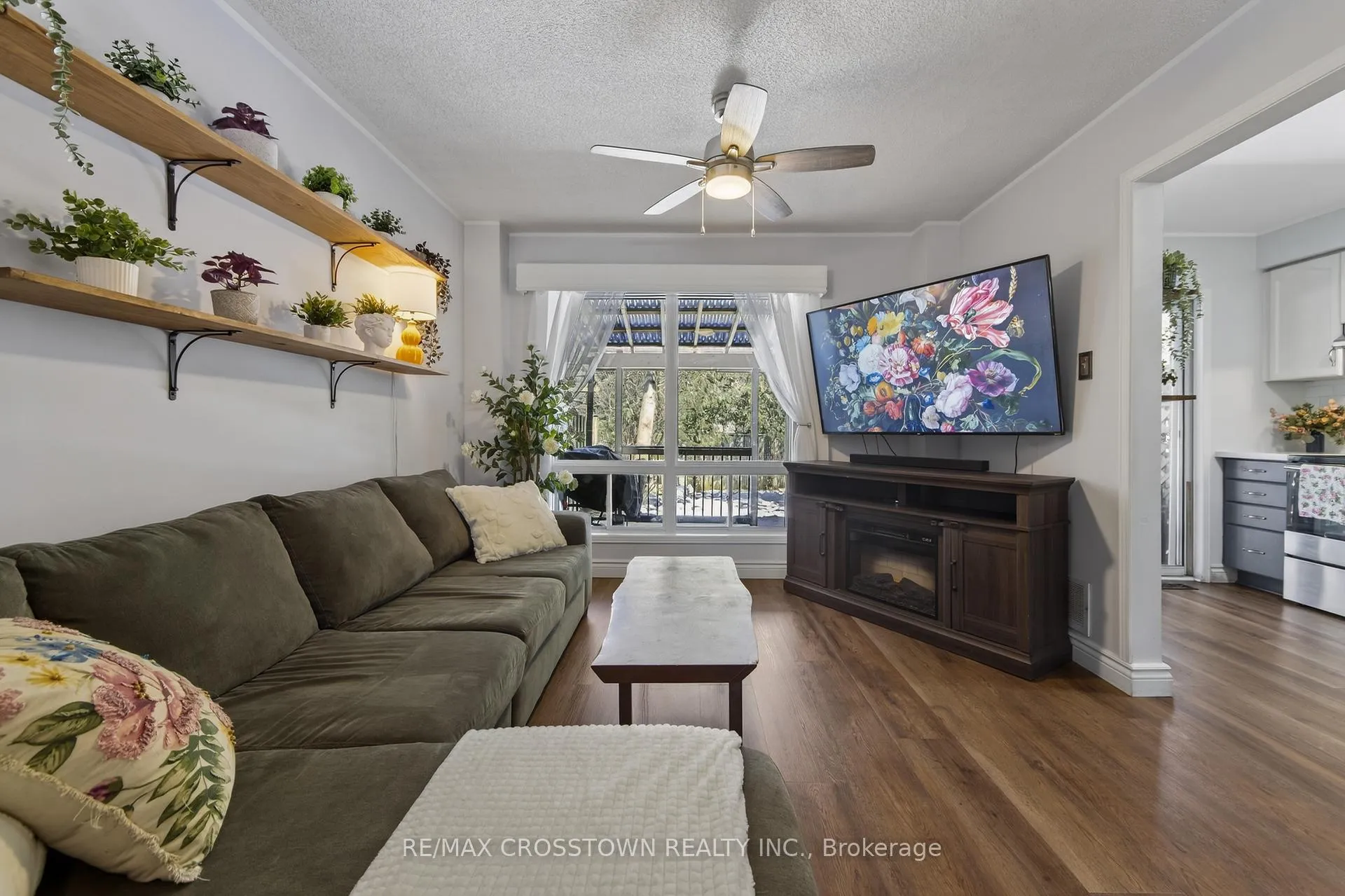 Photo 11 of 47 Lyfytt Crescent, Barrie, West Bayfield — HOMEH