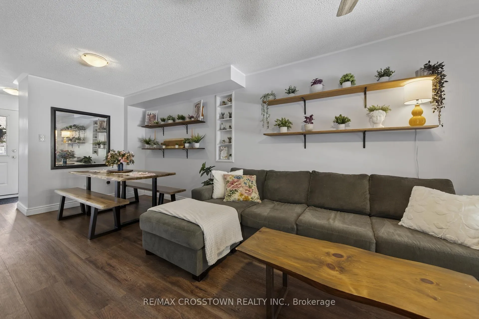 Photo 14 of 47 Lyfytt Crescent, Barrie, West Bayfield — HOMEH