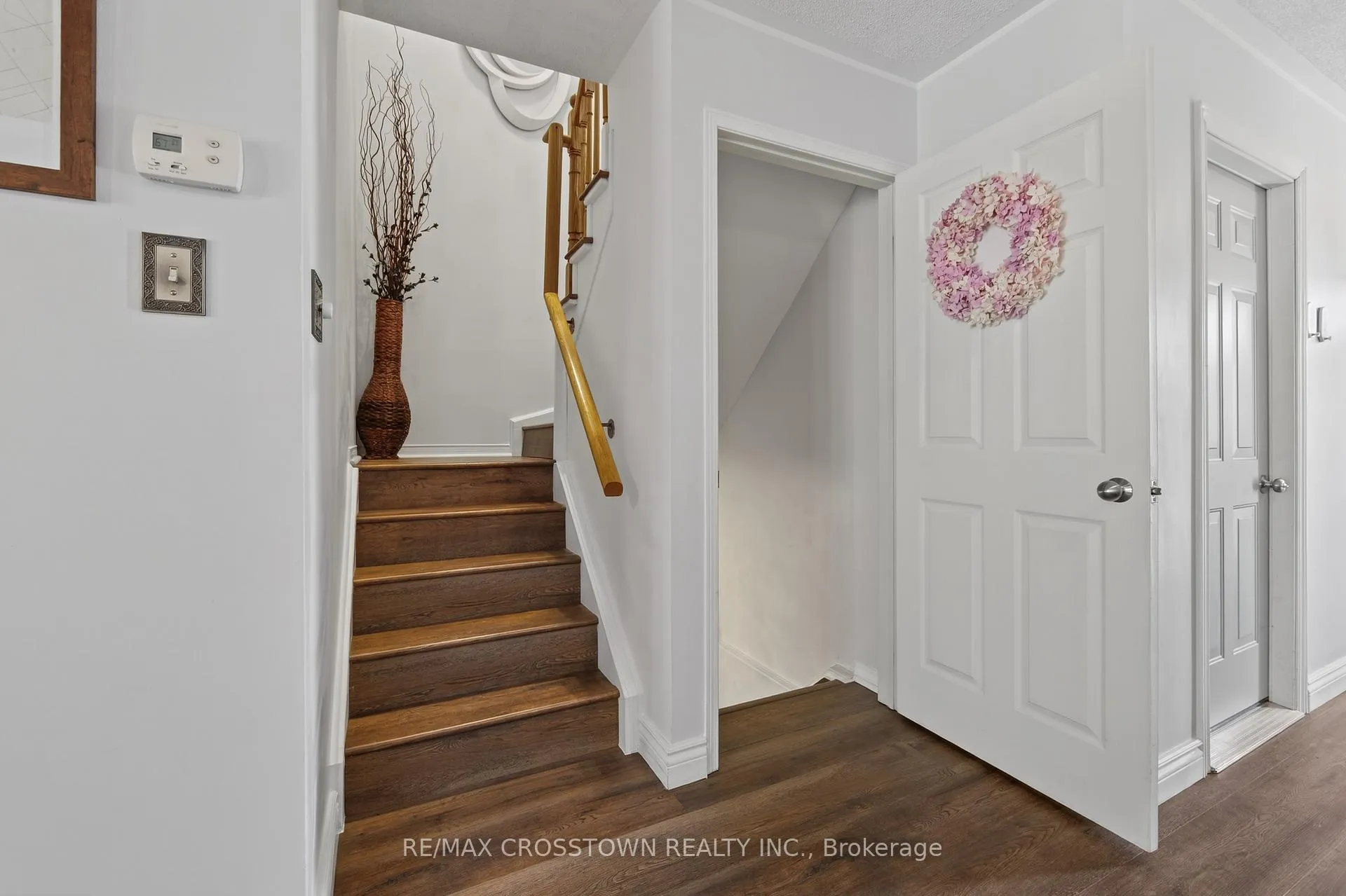 Photo 20 of 47 Lyfytt Crescent, Barrie, West Bayfield — HOMEH