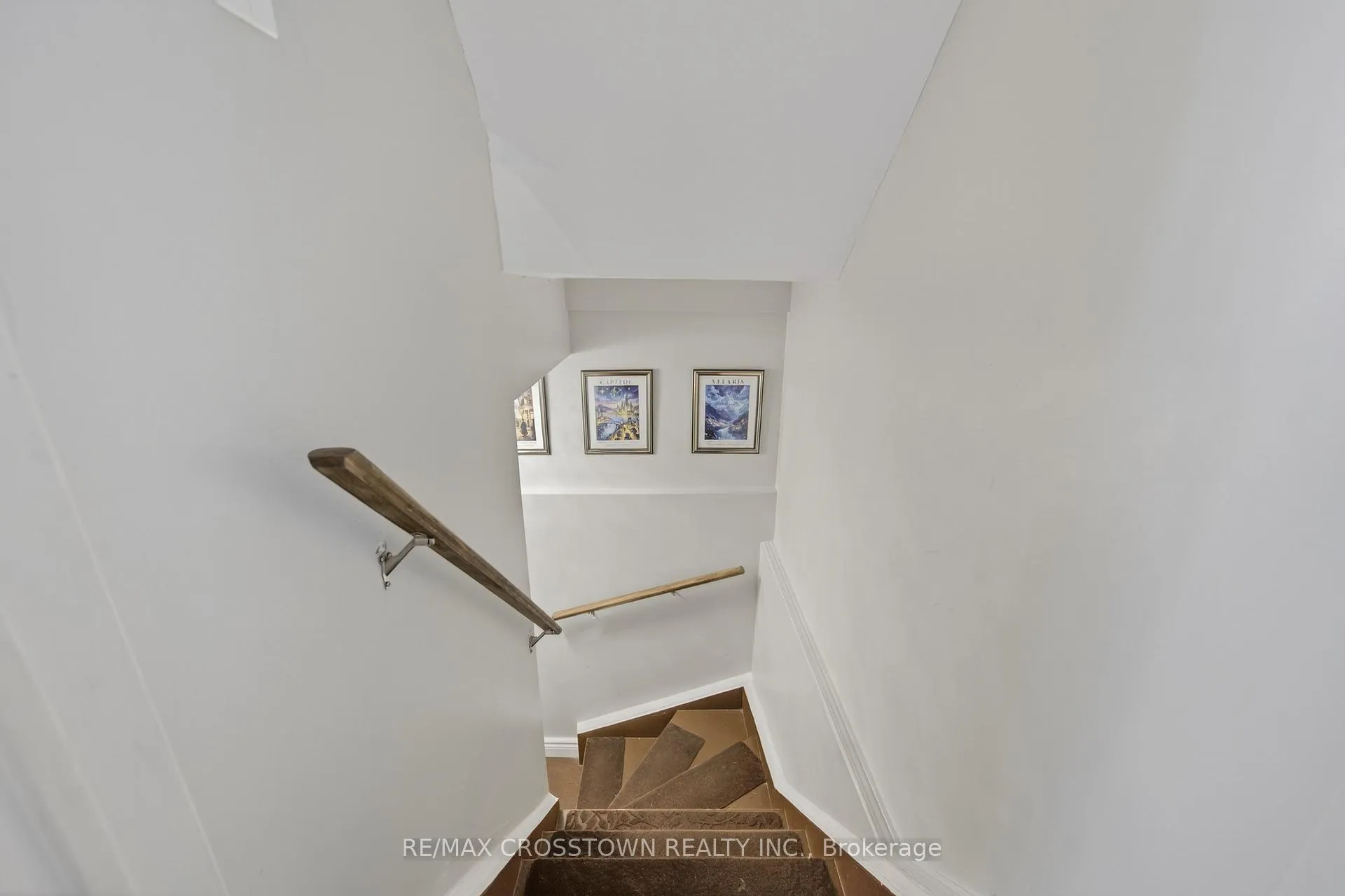 Photo 36 of 47 Lyfytt Crescent, Barrie, West Bayfield — HOMEH