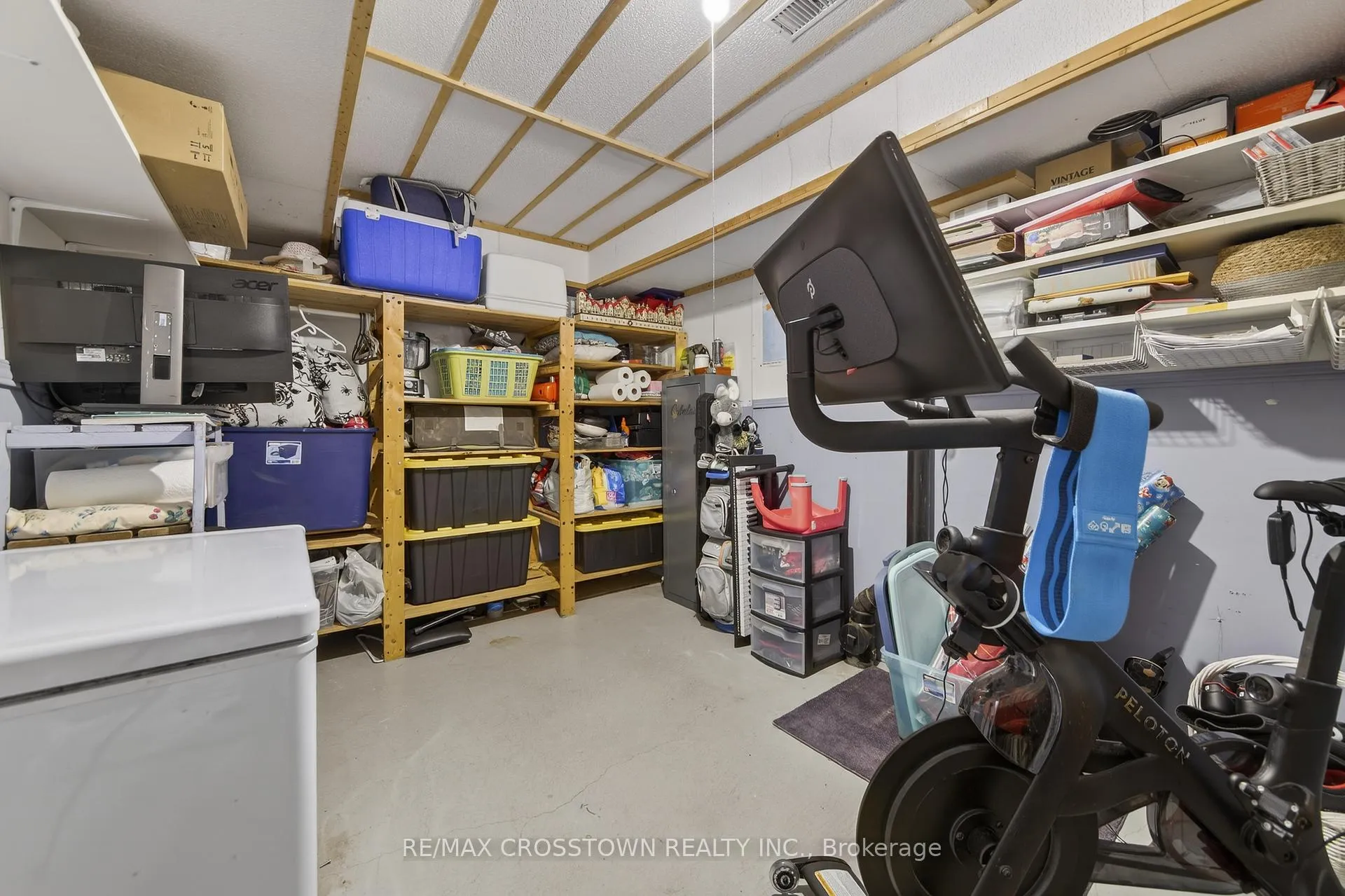 Photo 41 of 47 Lyfytt Crescent, Barrie, West Bayfield — HOMEH