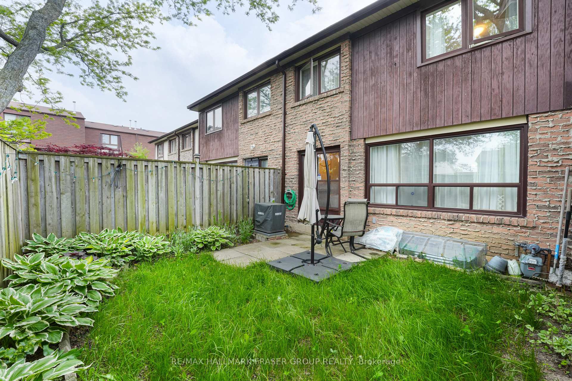Photo 33 of Unit 24, 1975 Memory Lane, Pickering, Liverpool — HOMEH
