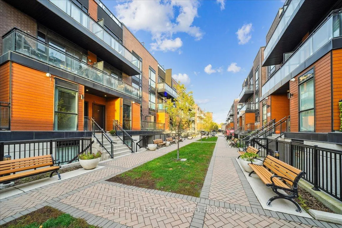 Photo 3 of Unit 203, 56 Coles Avenue, Vaughan, Vaughan Grove — HOMEH