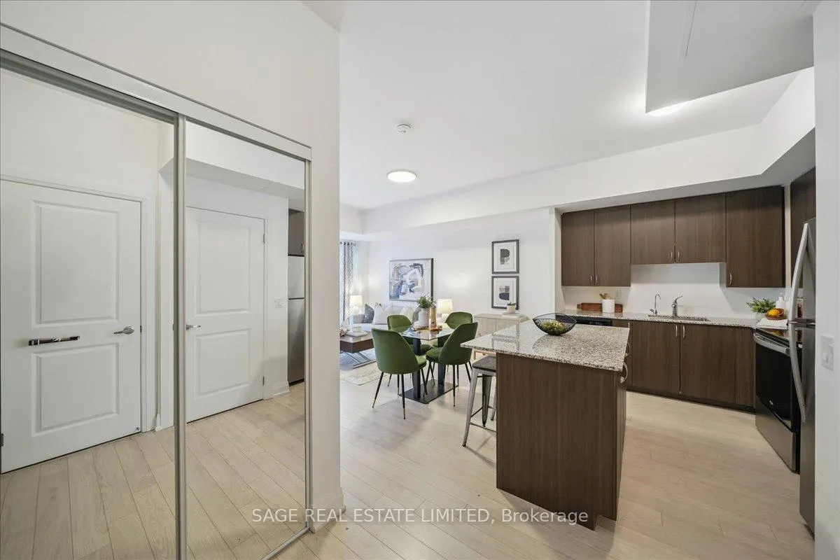 Photo 7 of Unit 203, 56 Coles Avenue, Vaughan, Vaughan Grove — HOMEH
