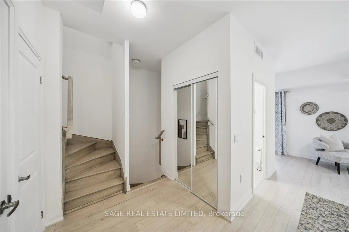 Photo 27 of Unit 203, 56 Coles Avenue, Vaughan, Vaughan Grove — HOMEH
