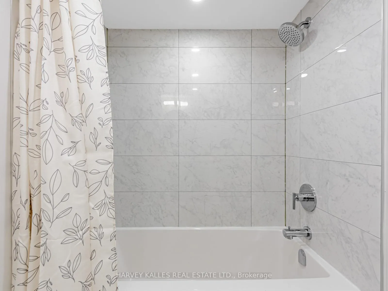 Photo 17 of Unit 211, 7 Townsgate Drive, Vaughan, Crestwood-Springfarm-Yorkhill — HOMEH