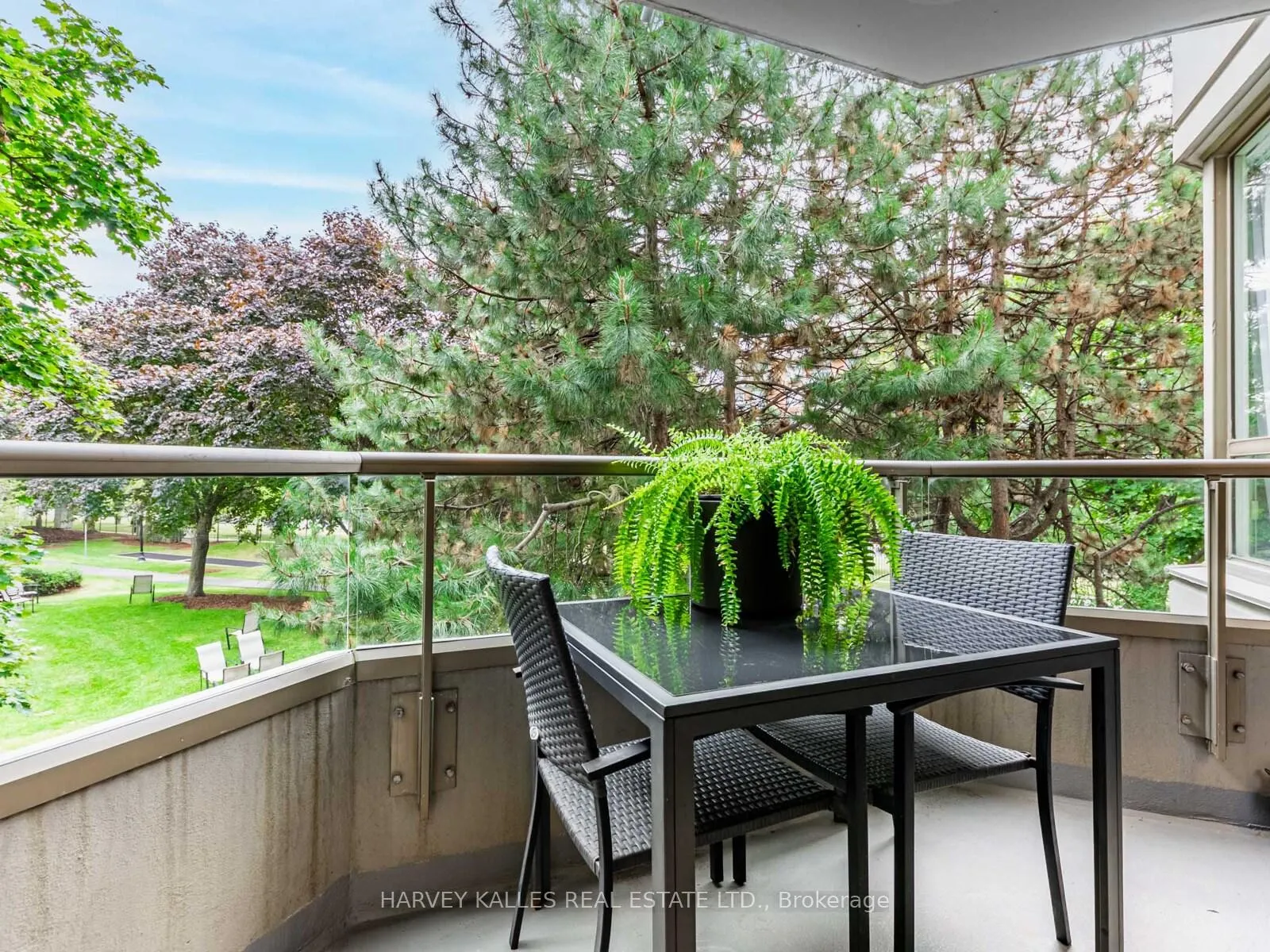 Photo 25 of Unit 211, 7 Townsgate Drive, Vaughan, Crestwood-Springfarm-Yorkhill — HOMEH